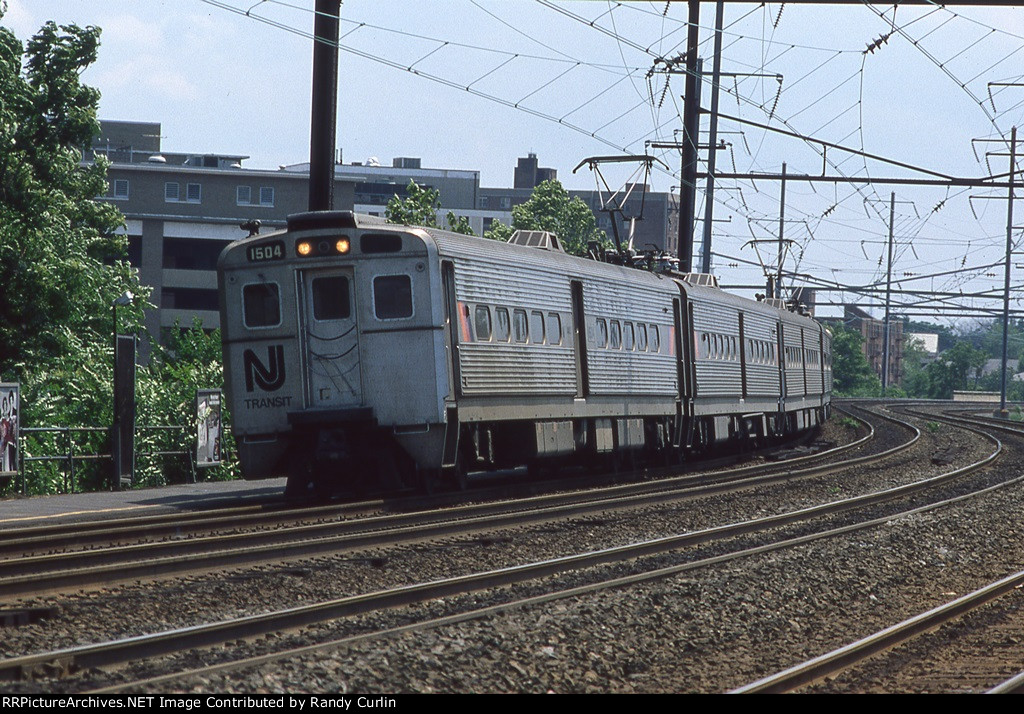 NJT 1504 at Elizabeth